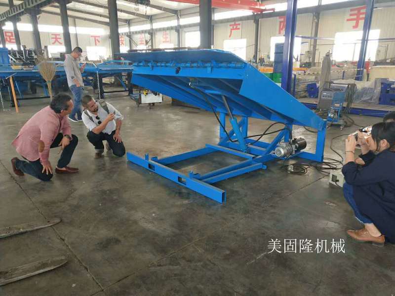 厦门固定式登车桥哪家好